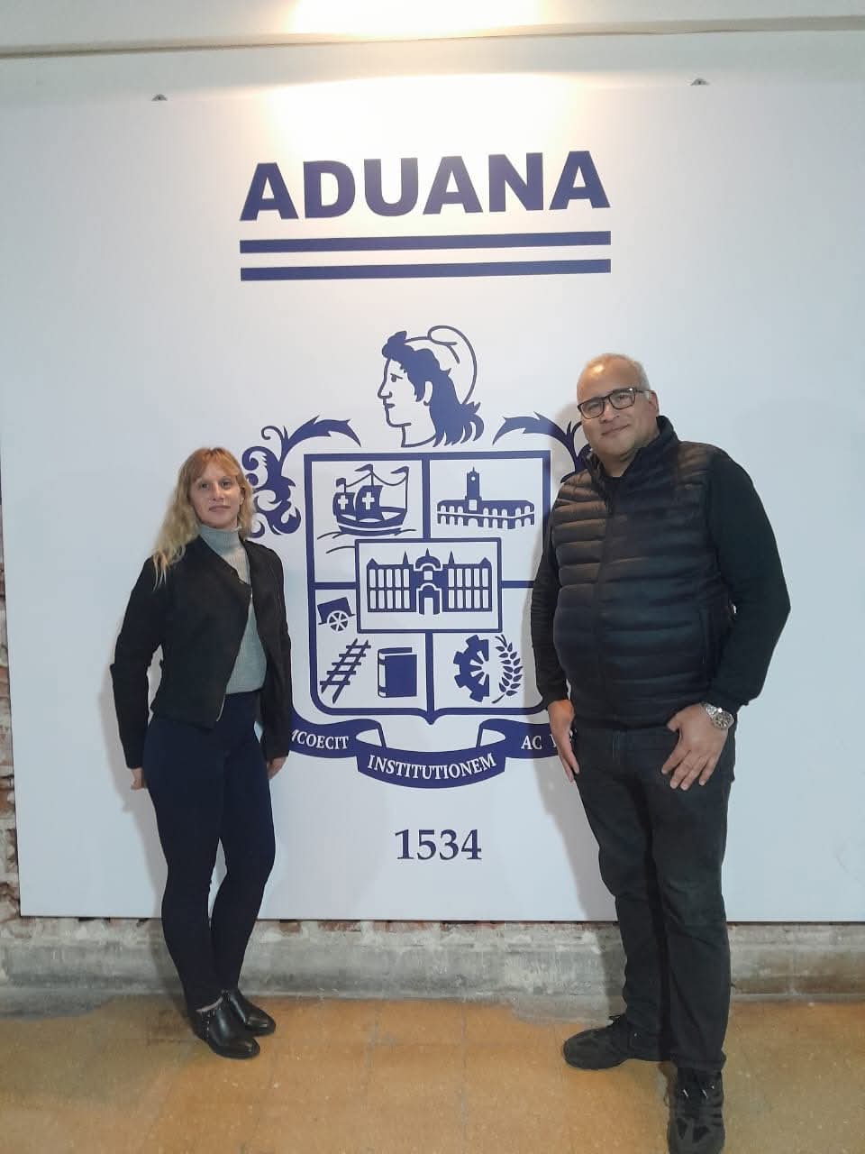 Oficina de Aduana - Ambiente profesional de trabajo